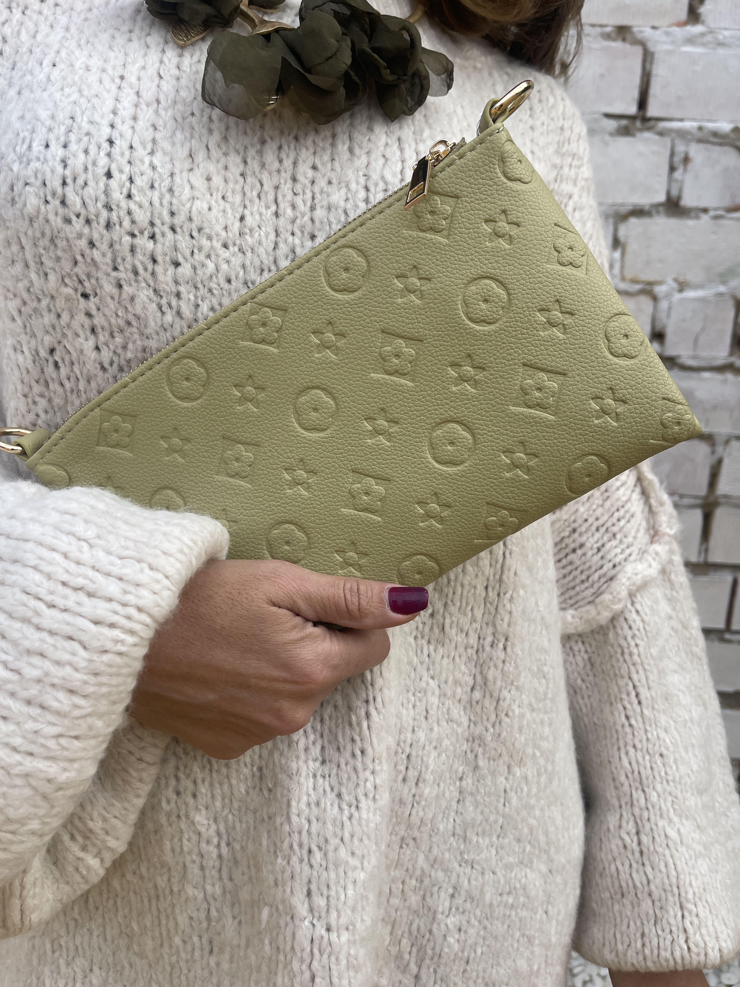 BOLSO BANDOLERA RELIEVE - Image 3