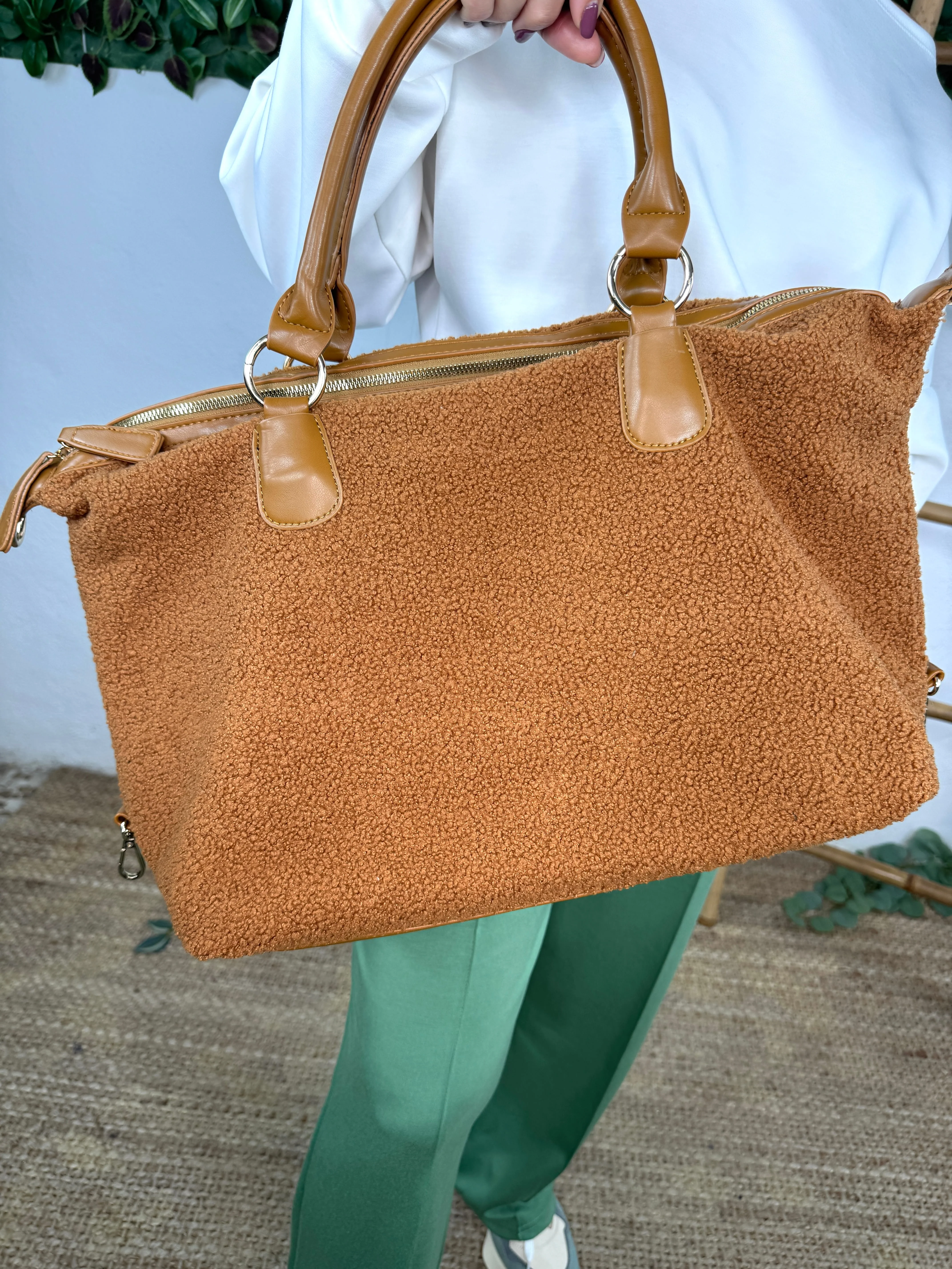 BOLSO MAXI BORREGUITO - Image 4