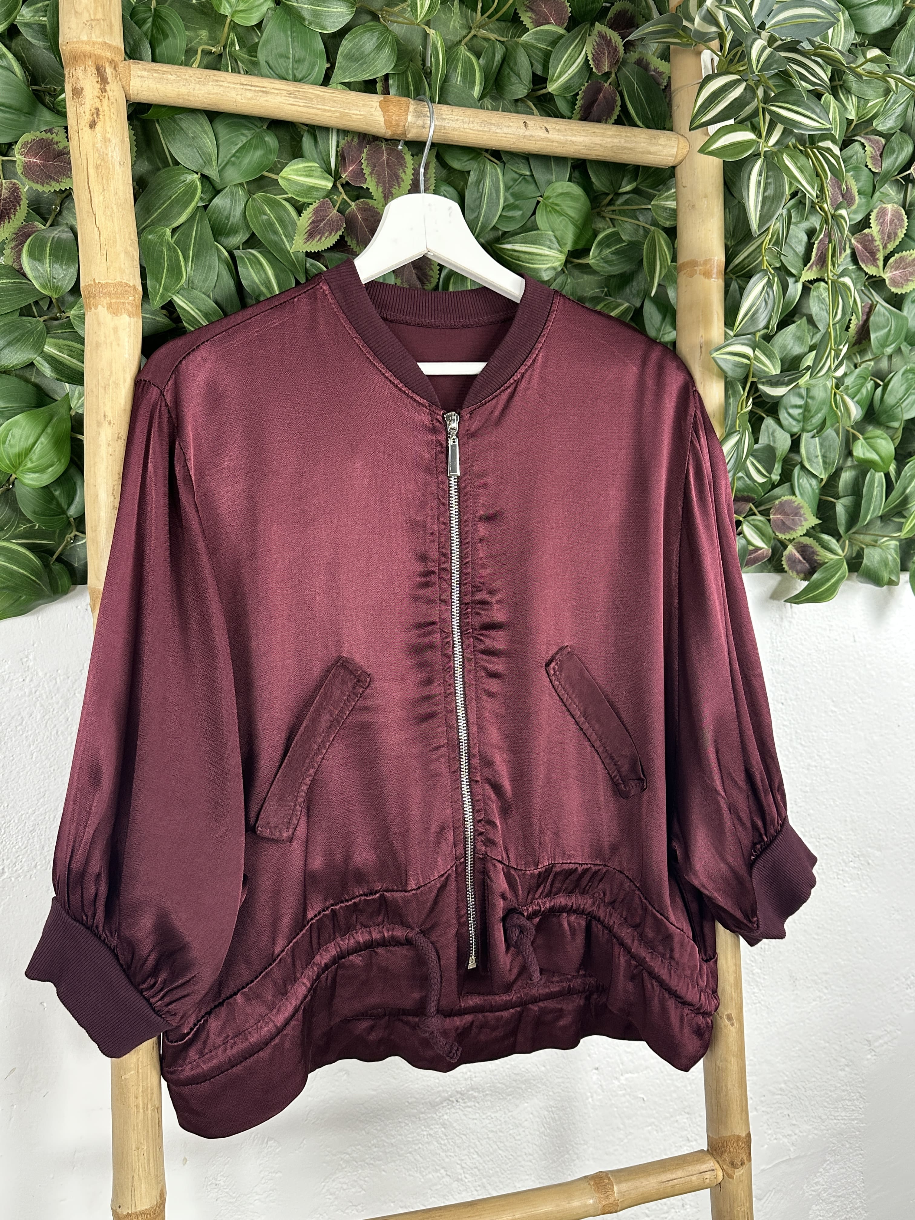 BOMBER SATINADA CORDÓN - Image 11