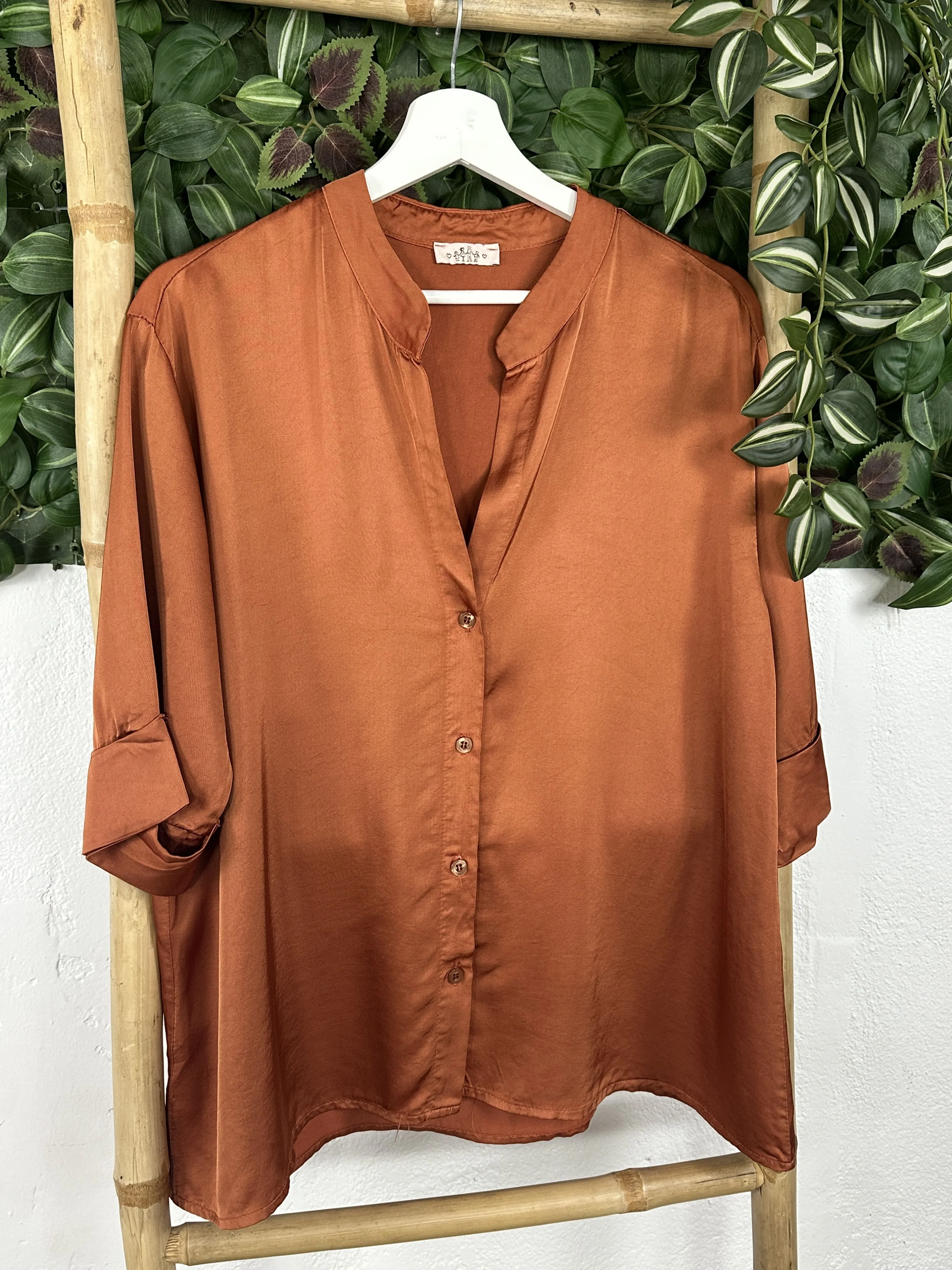 CAMISA SATINADA CUELLO MAO - Image 11