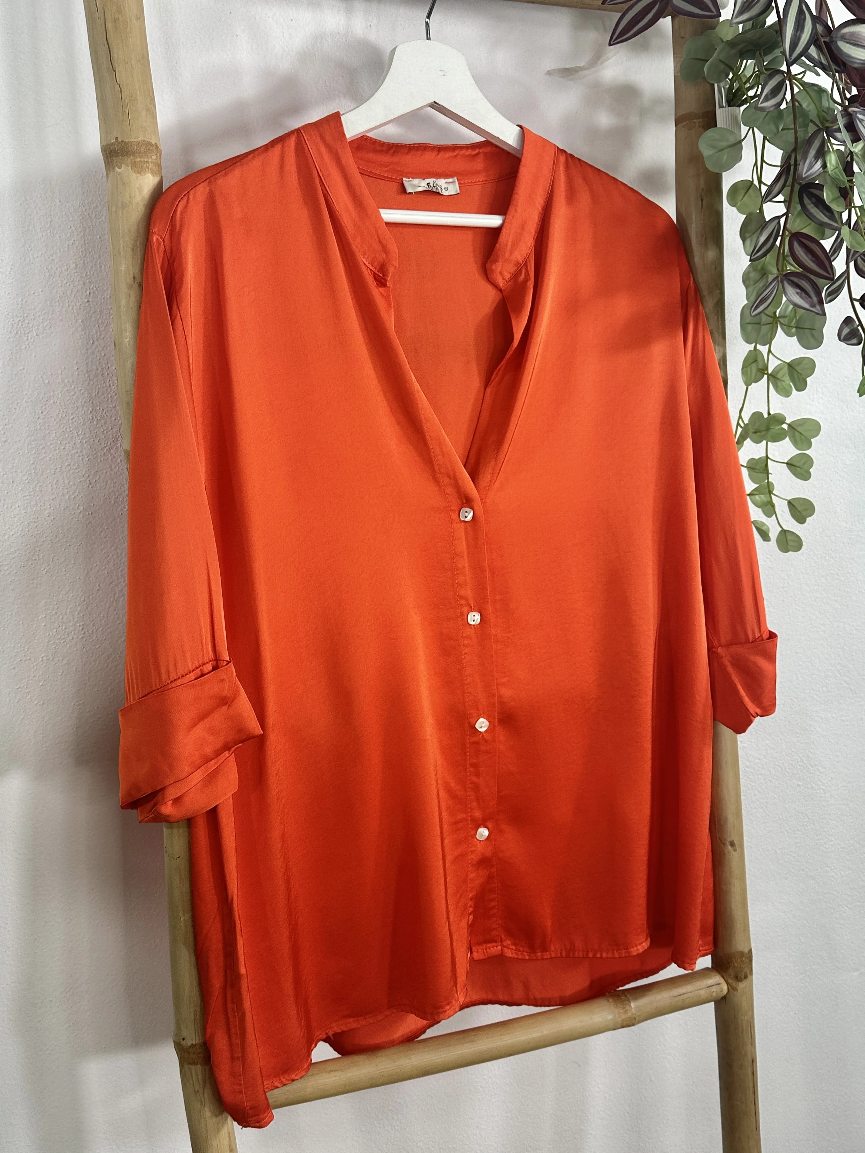 CAMISA SATINADA CUELLO MAO - Image 8
