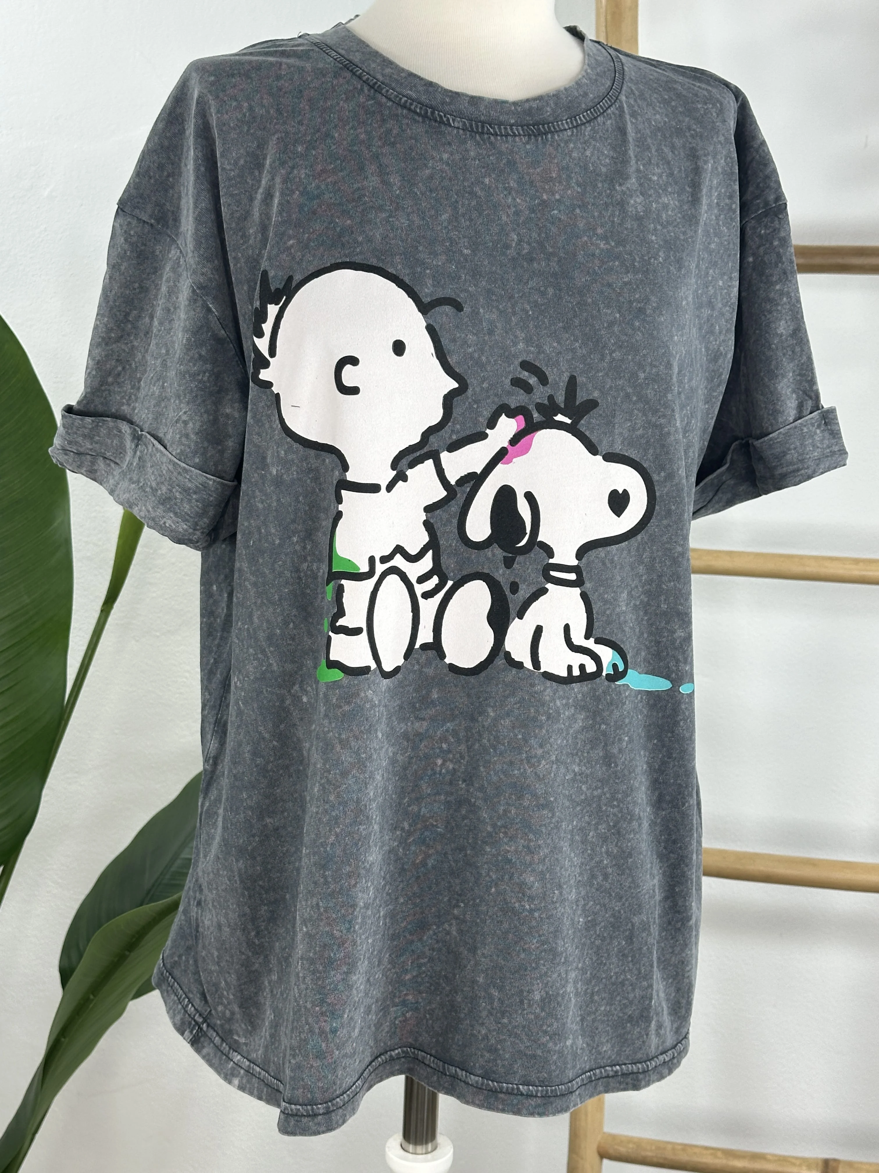 CAMISETA GRIS DIBUJO - Image 4