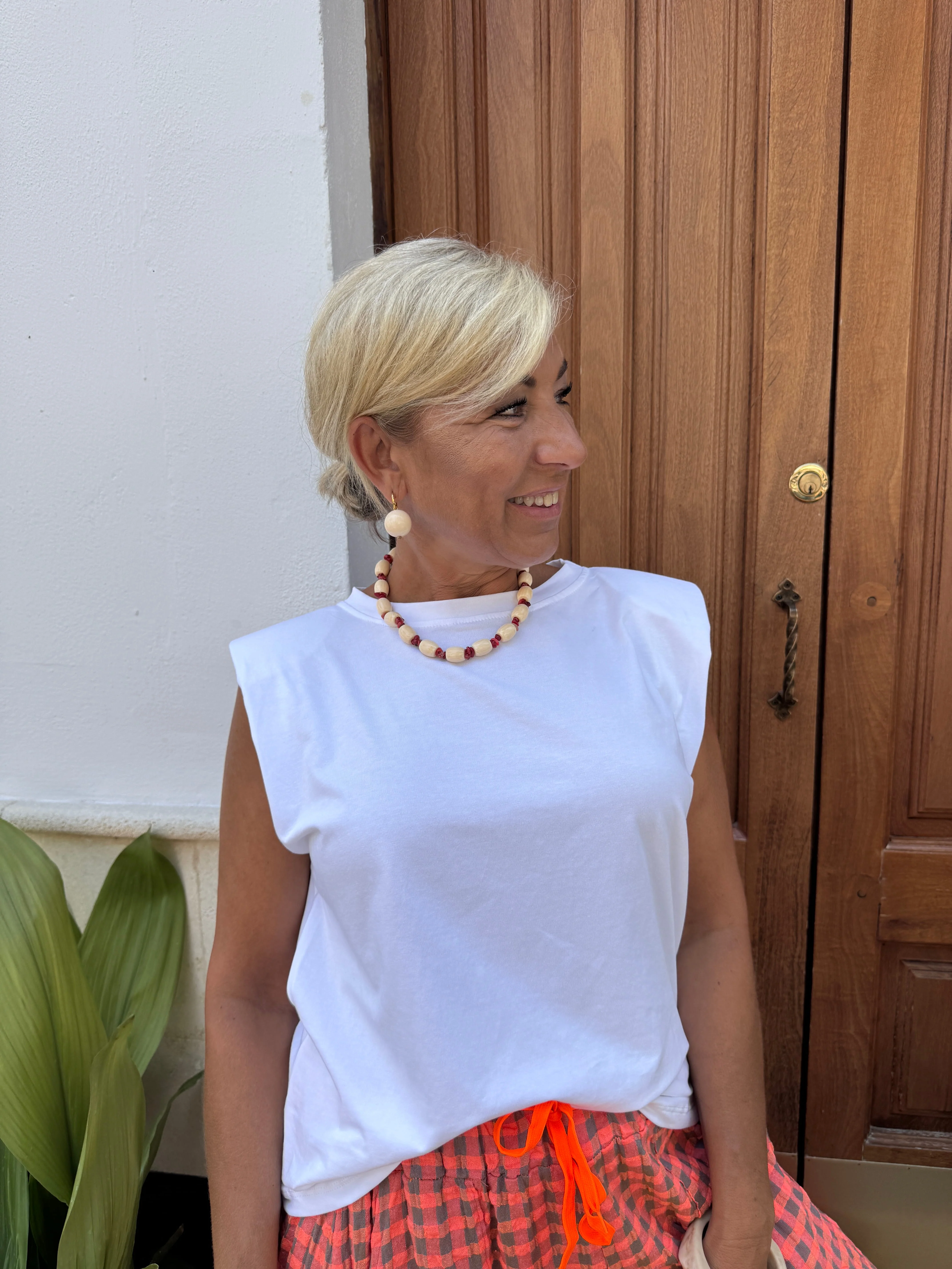 CAMISETA HOMBRERAS