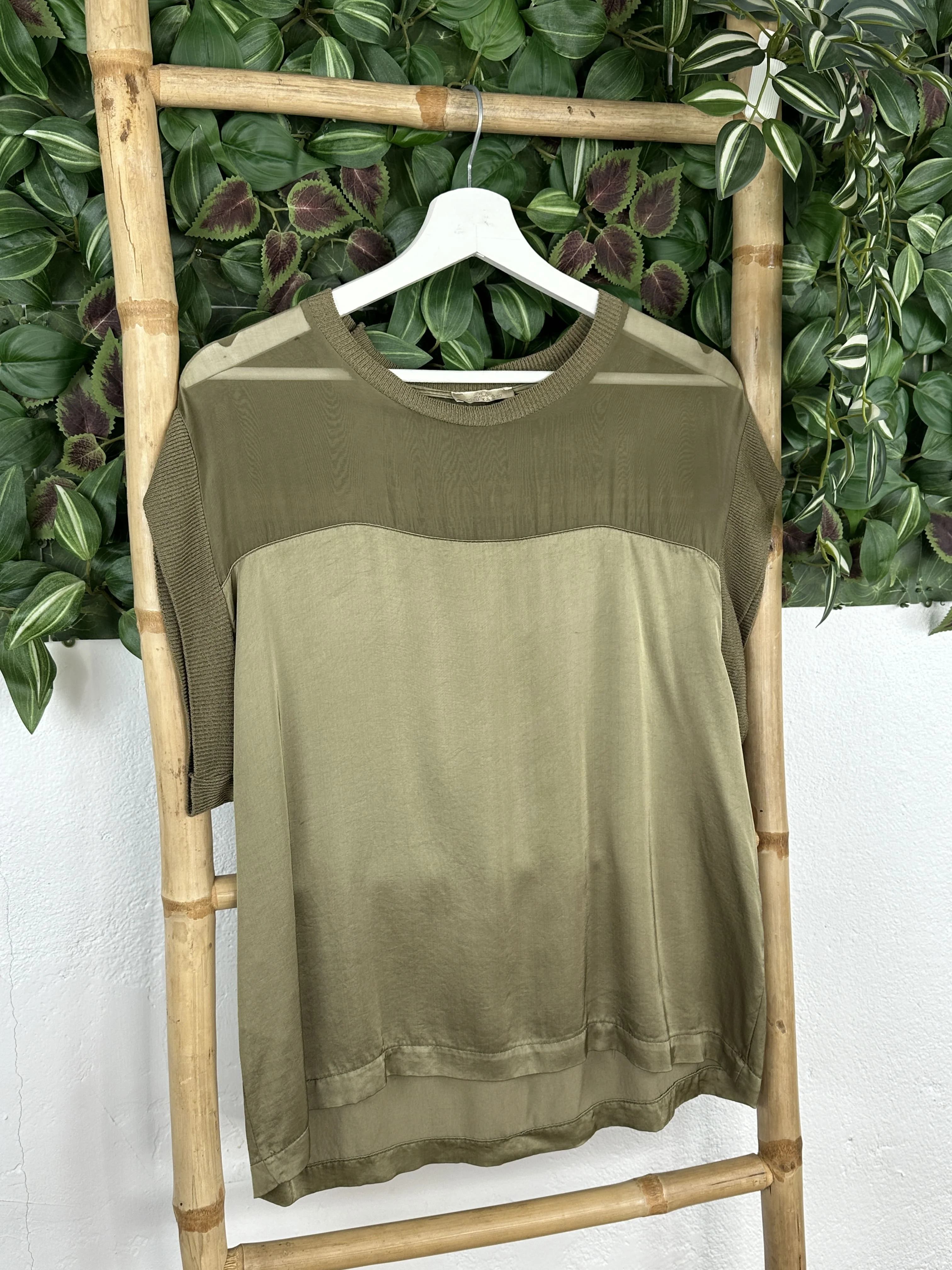 CAMISETA SATINADA TRANSPARENTE - Image 5