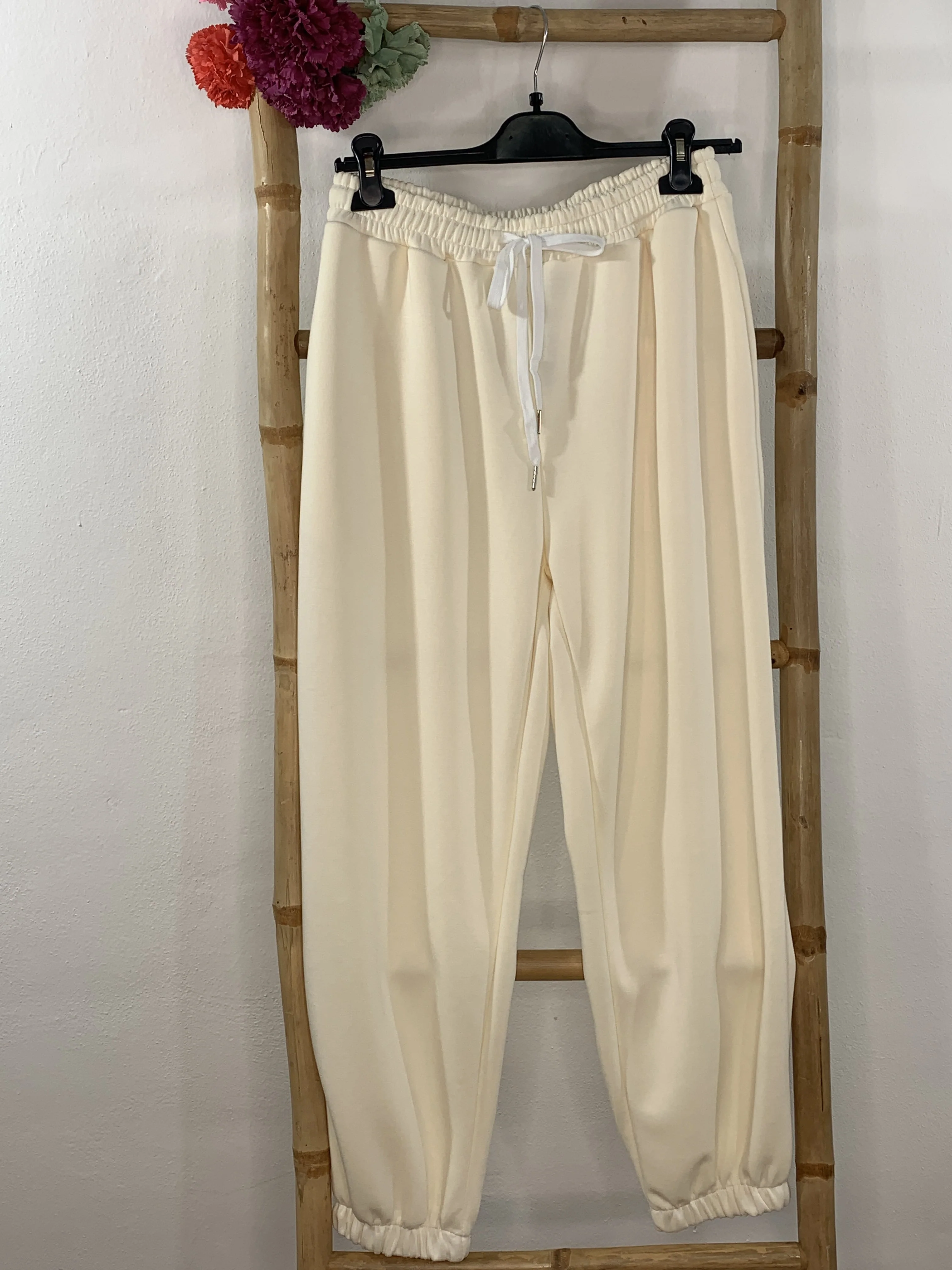 PANTALÓN CHÁNDAL NUDO - Image 6