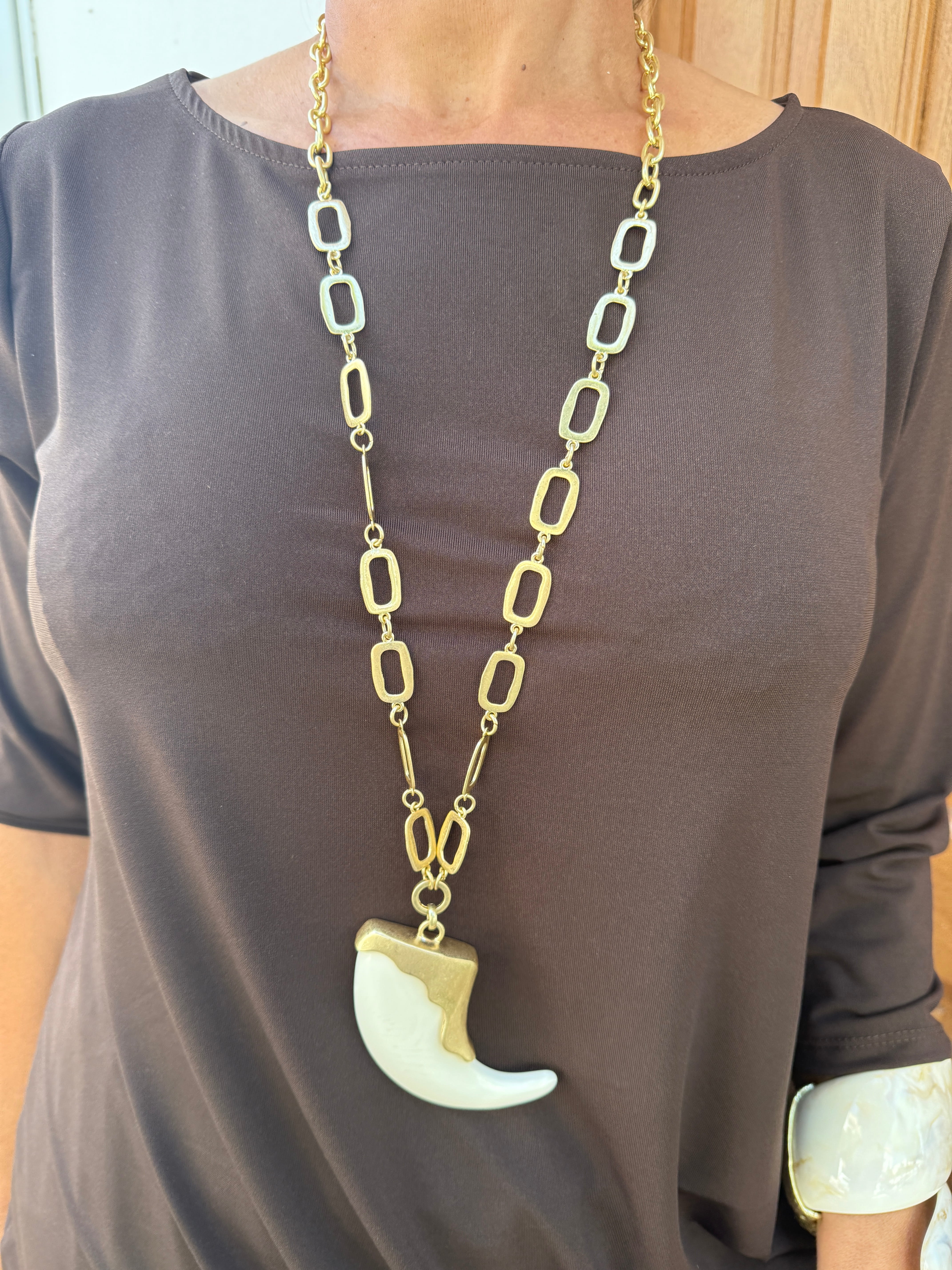COLLAR FANG - Image 4