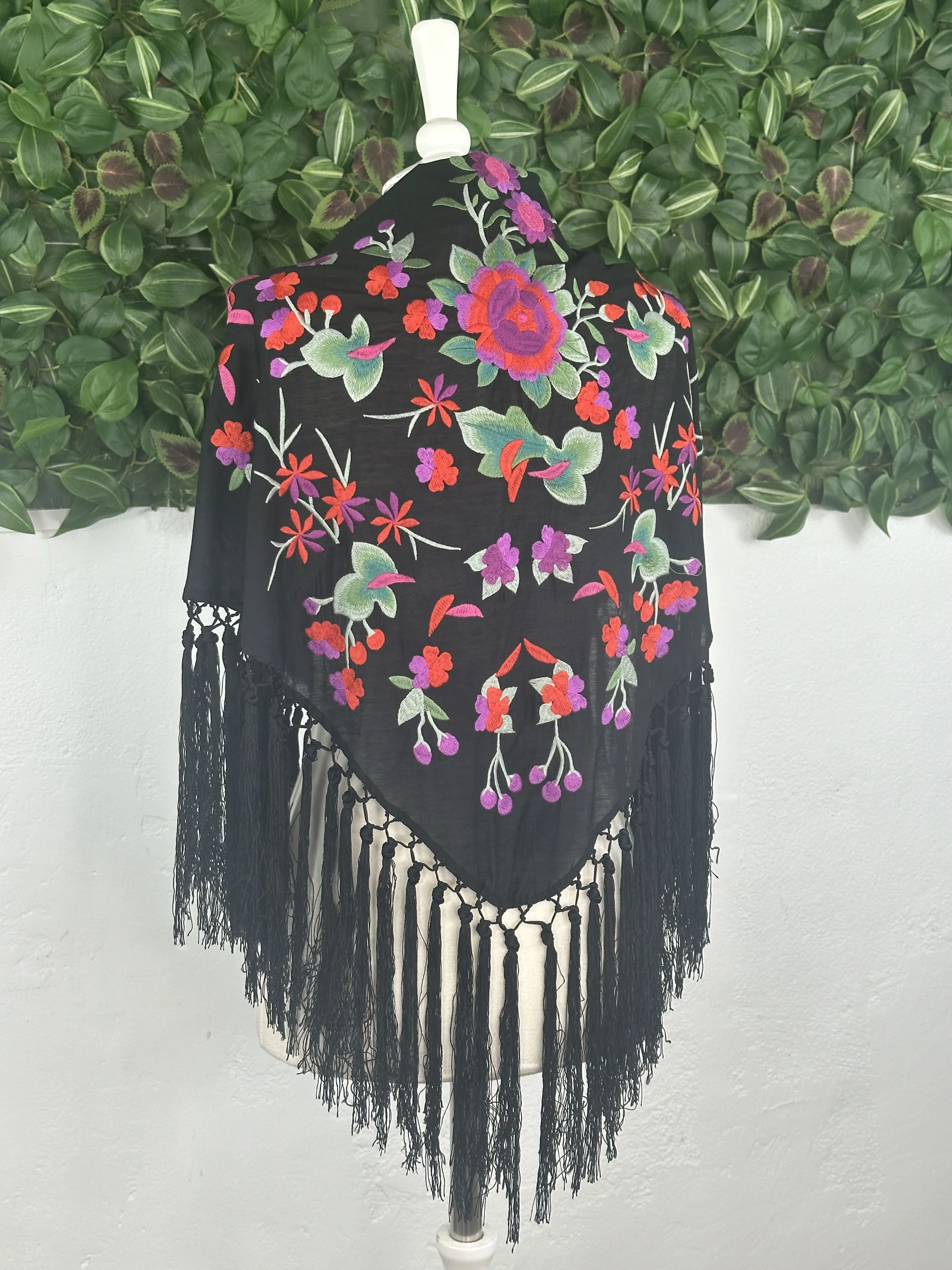 MANTÓN SANLUCAR - Image 12