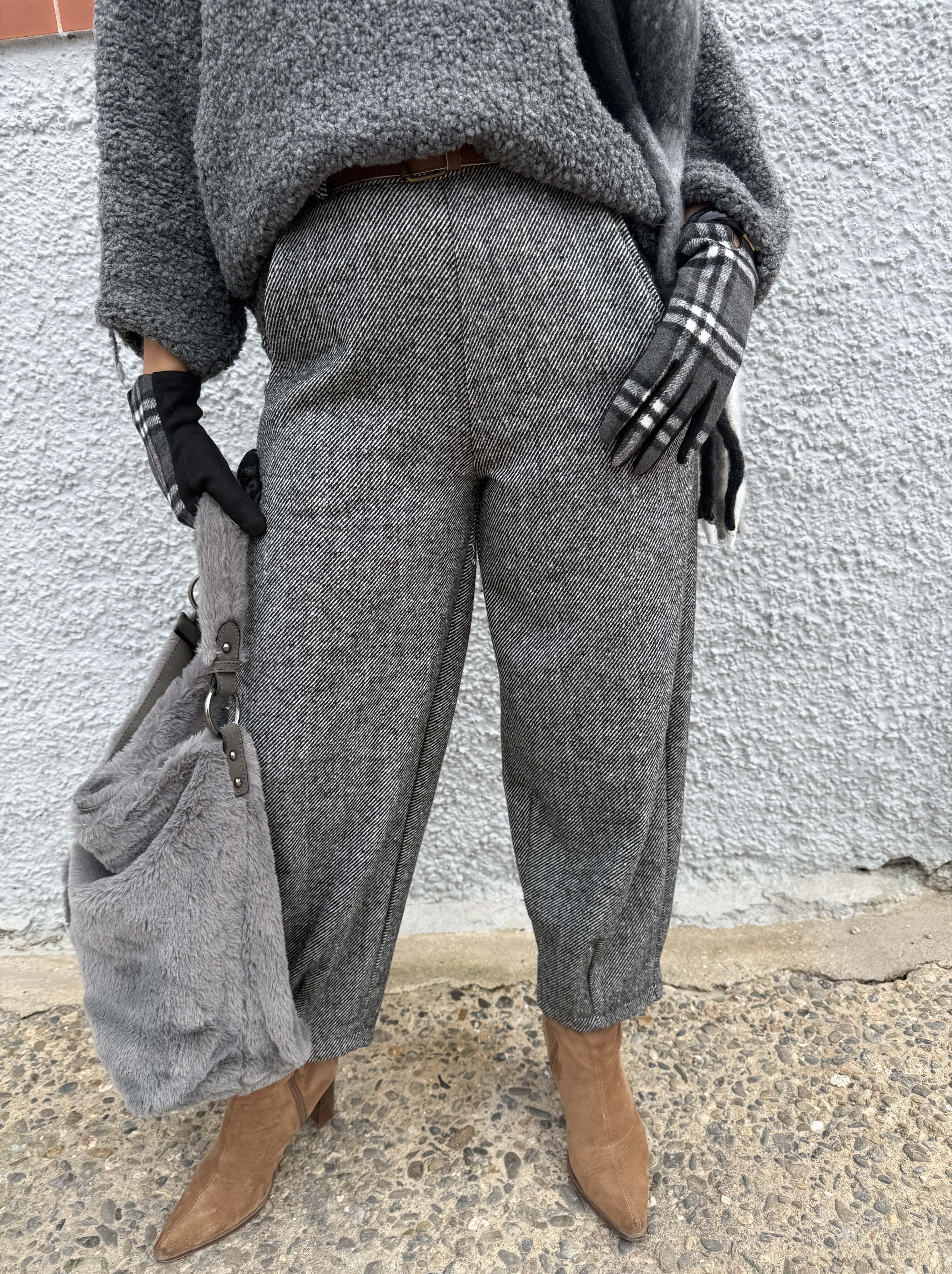 PANTALÓN BAGGY RAYAS - Image 3