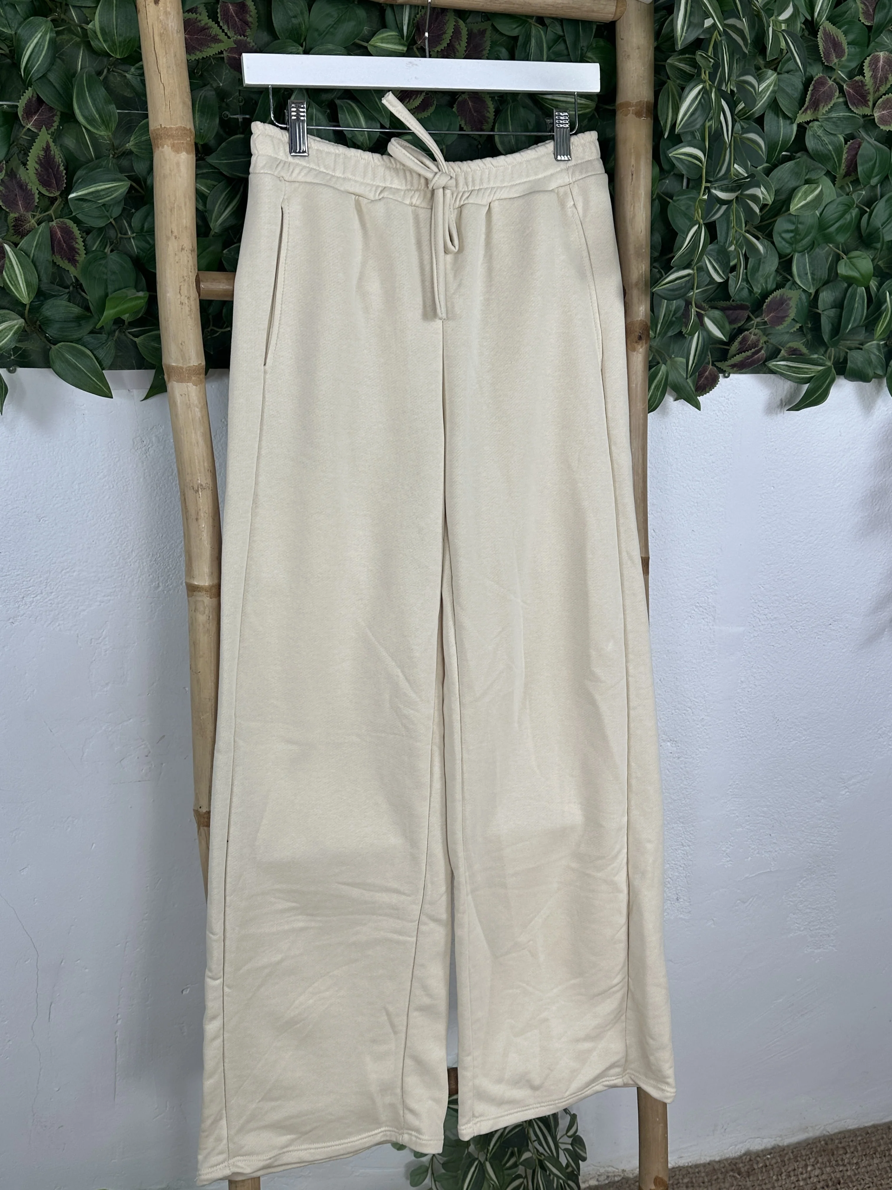 PANTALÓN DE CHANDAL TIMI - Image 11