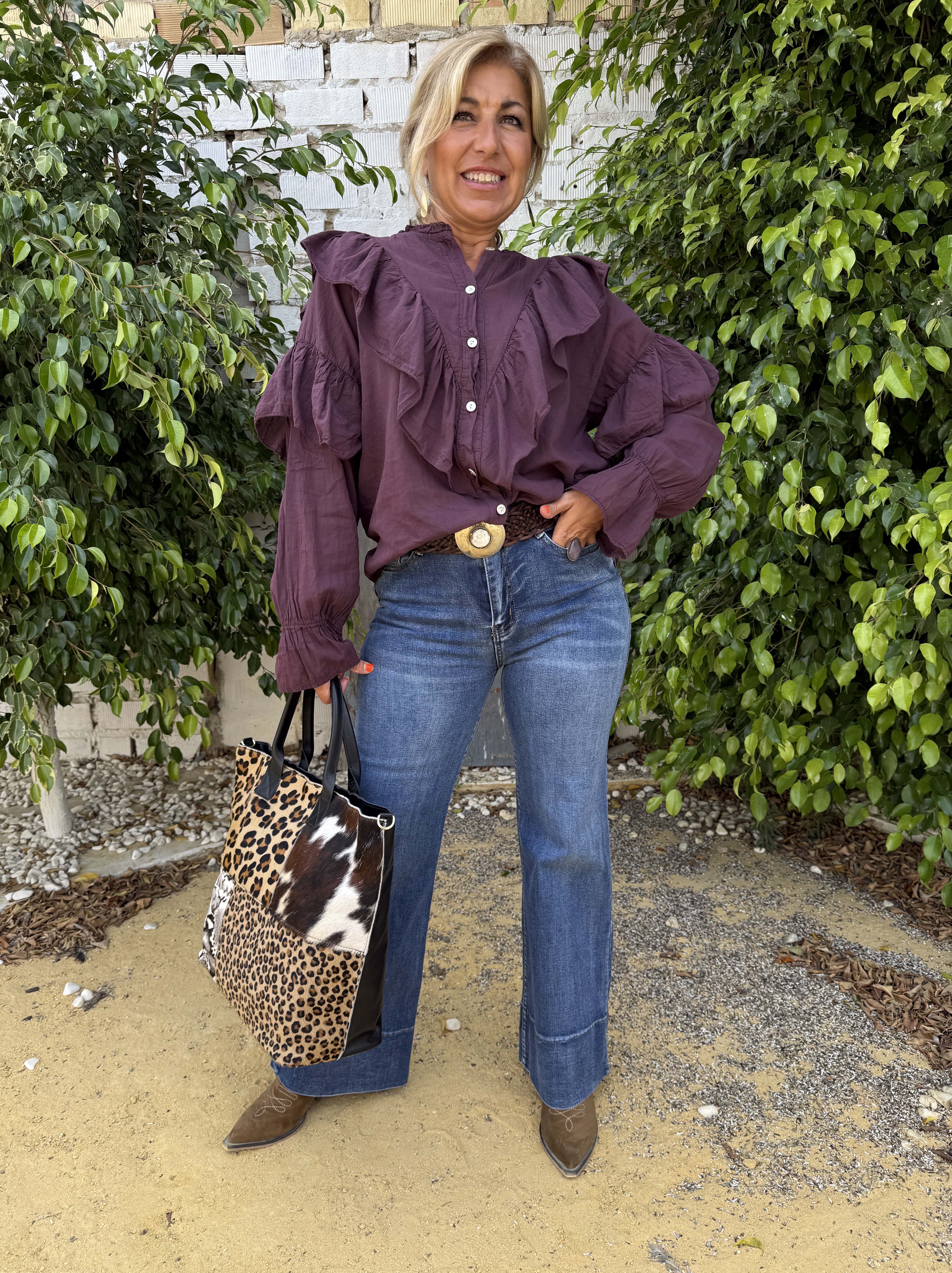PANTALÓN VAQUERO BAJO ANCHO - Image 3